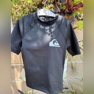 Quiksilver Black Rash Guard